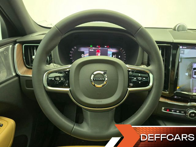 Volvo XC60 B5 Ultimate Bright купить на сайте DeffCars