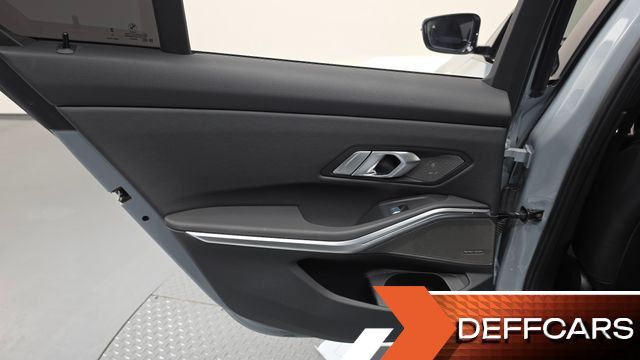 BMW 3-SERIES 320i M Sport купить на сайте DeffCars