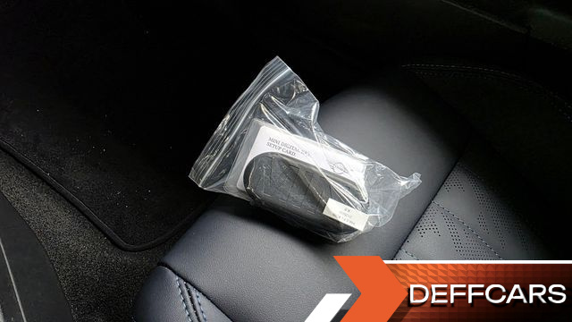 Mini COOPER Favoured купить на сайте DeffCars