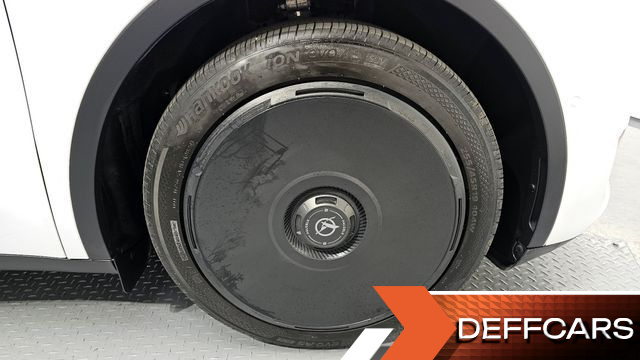 Tesla MODEL Y Long Range AWD купить на сайте DeffCars