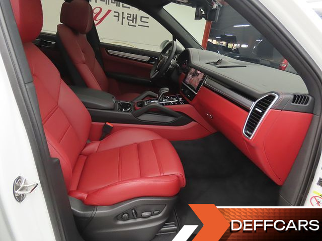 Porsche CAYENNE 3.0 PLATINUM EDITION купить на сайте DeffCars