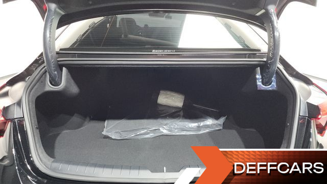 Kia K8 2.5 Gasoline 2WD Signature Special купить на сайте DeffCars