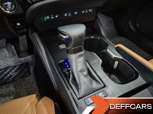 Lexus ES Luxury Plus купить на сайте DeffCars