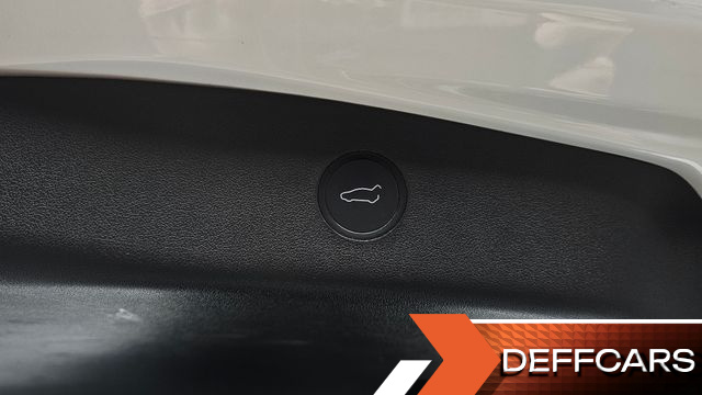Tesla MODEL 3 Long Range AWD купить на сайте DeffCars