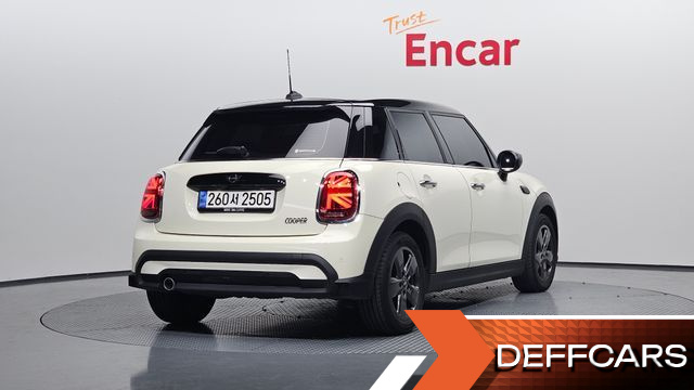 Mini COOPER Classic Third Generation купить на сайте DeffCars