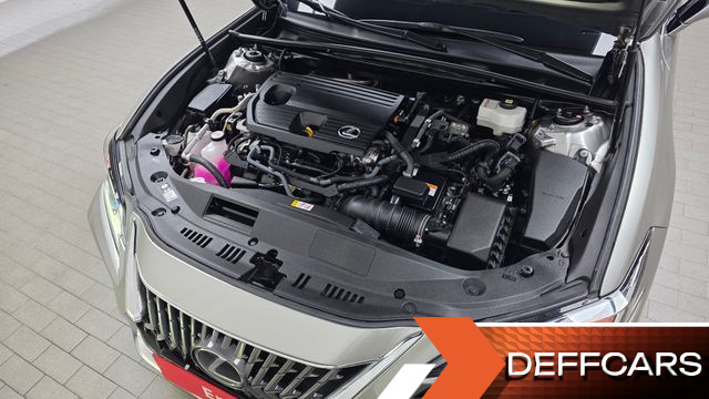 Lexus ES Luxury Plus купить на сайте DeffCars