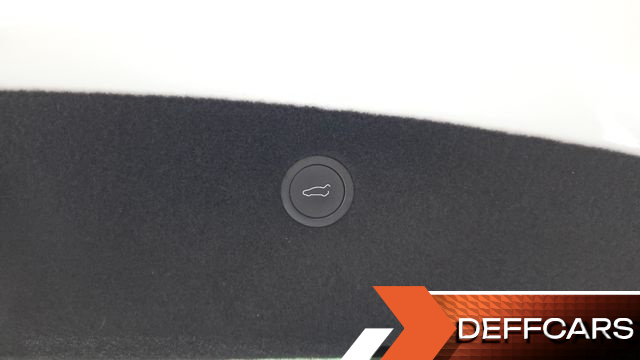 Tesla MODEL X AWD купить на сайте DeffCars