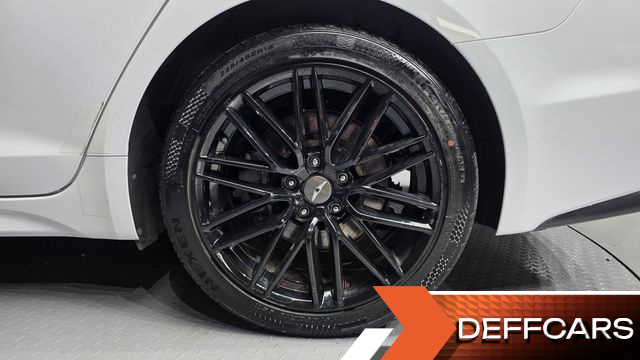 Genesis G70 2.0T Elite купить на сайте DeffCars