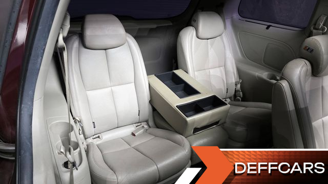 Kia CARNIVAL Gasoline 9-Seater Noblesse Special купить на сайте DeffCars
