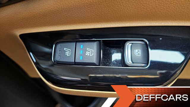 Kia CARNIVAL Gasoline 9-Seater Noblesse купить на сайте DeffCars