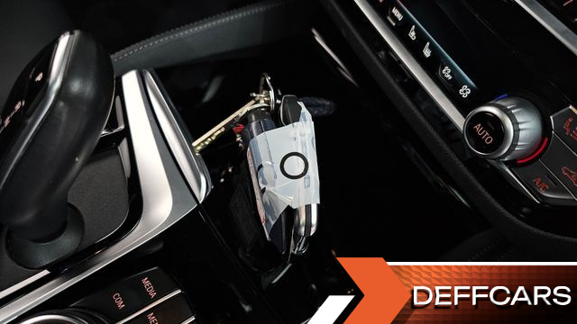 BMW 5-SERIES 530i xDrive M Sport Package купить на сайте DeffCars