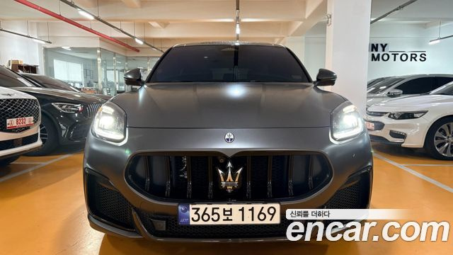 Maserati GRECALE 3.0 AWD Trofeo купить на сайте DeffCars