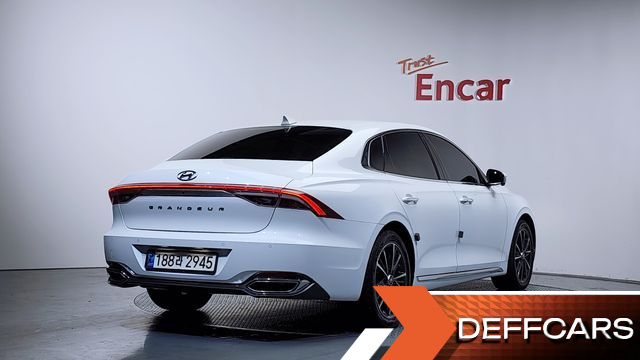 Hyundai GRANDEUR 2.5 Le Blanc купить на сайте DeffCars