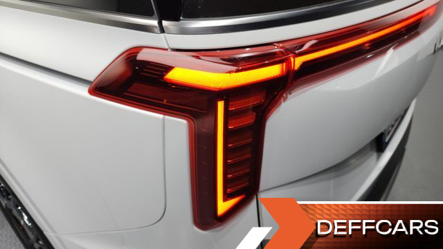 Kia CARNIVAL 9-Seater Noblesse купить на сайте DeffCars