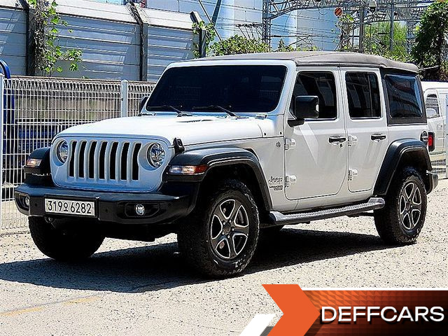 Jeep WRANGLER 2.0 Sport 4Door купить на сайте DeffCars