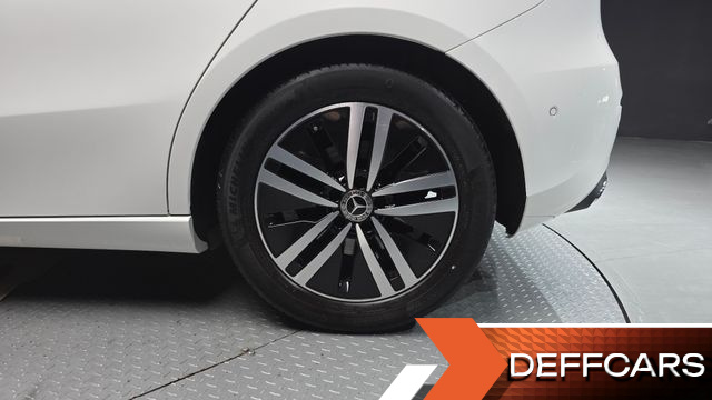 Mercedes A-CLASS A220 Hatchback купить на сайте DeffCars