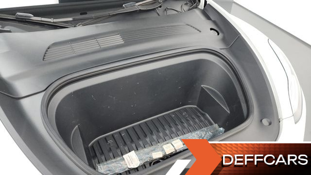 Tesla MODEL Y Long Range AWD купить на сайте DeffCars