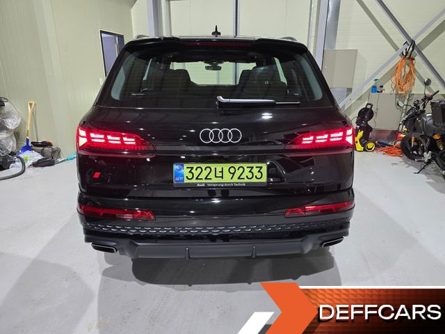Audi Q7 55 TFSI Quattro Premium купить на сайте DeffCars