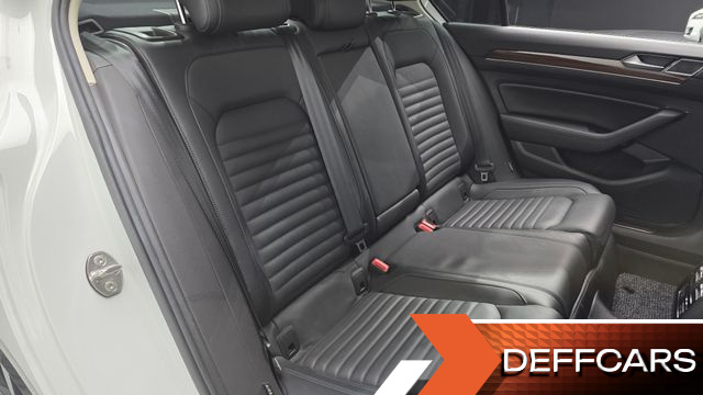 Volkswagen PASSAT 2.0 TDI Premium купить на сайте DeffCars