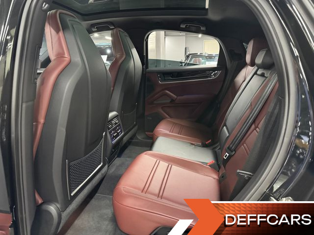 Porsche CAYENNE 3.0 E-Hybrid Coupe купить на сайте DeffCars