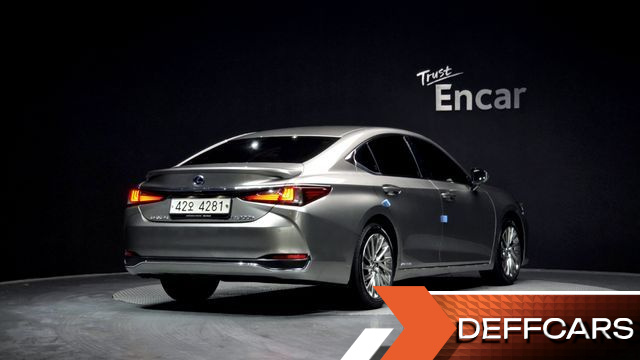 Lexus ES Luxury Plus купить на сайте DeffCars