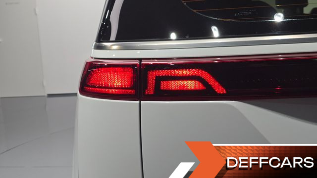 Kia CARNIVAL Gasoline 9-Seater Noblesse купить на сайте DeffCars