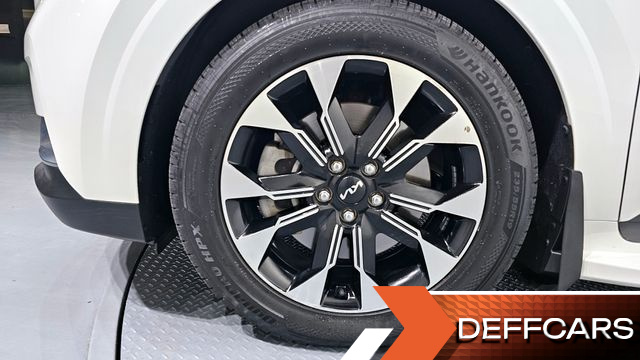 Kia CARNIVAL 7-Seater Noblesse купить на сайте DeffCars