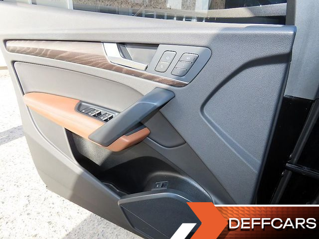 Audi Q5 45 TFSI Quattro Premium купить на сайте DeffCars
