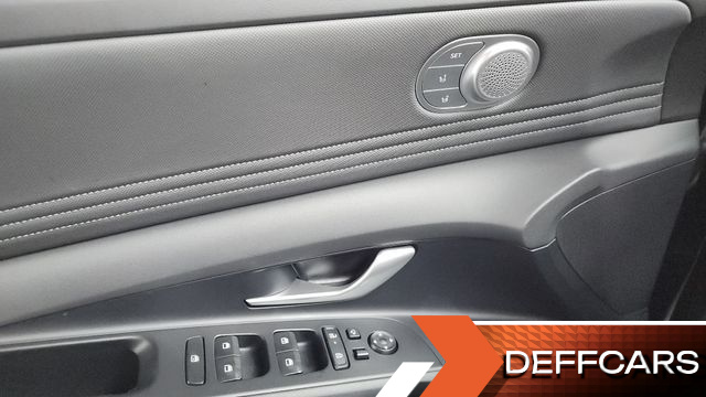 Hyundai AVANTE 1.6 Inspiration купить на сайте DeffCars