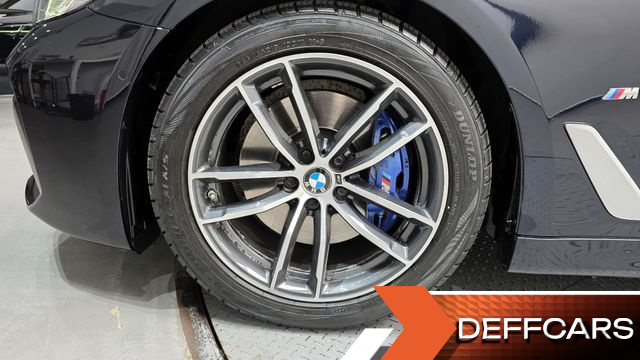 BMW 5-SERIES 520i M Sport купить на сайте DeffCars