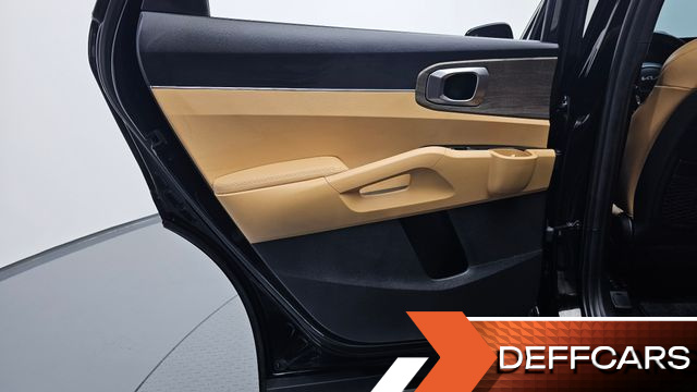 Kia SORENTO Gasoline 2.5T 2WD Prestige купить на сайте DeffCars