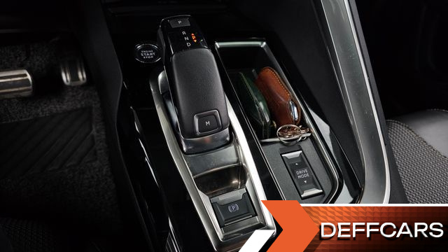 Peugeot 3008 1.2 Pure Tech GT купить на сайте DeffCars