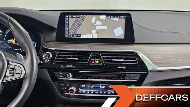 BMW 5-SERIES 520d M Sport Package Plus купить на сайте DeffCars