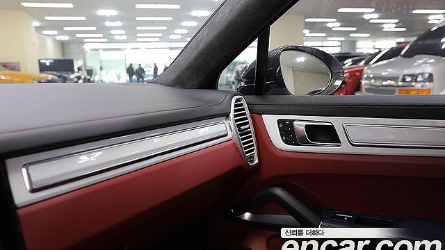 Porsche CAYENNE 4.0 Turbo GT Coupe купить на сайте DeffCars