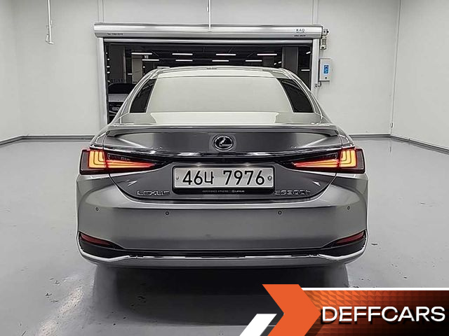 Lexus ES Executive купить на сайте DeffCars