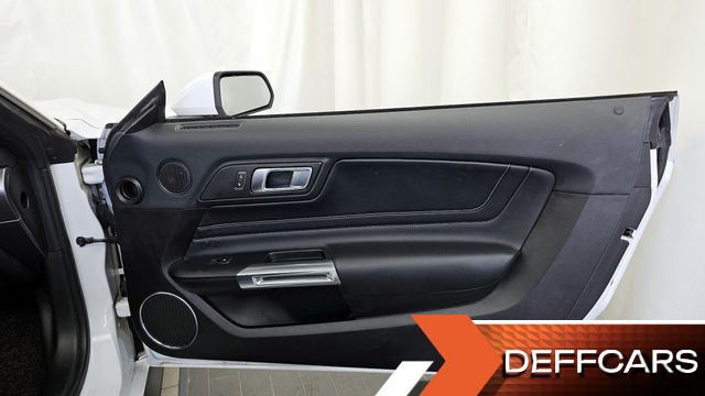 Ford MUSTANG Convertible купить на сайте DeffCars