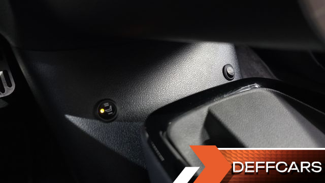 Toyota PRIUS 1.8 E купить на сайте DeffCars