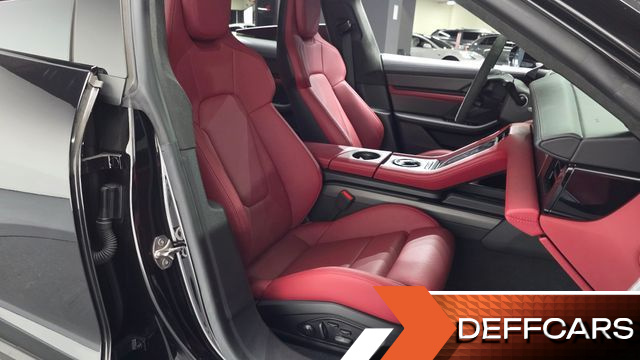 Porsche TAYCAN Turbo Cross Turismo купить на сайте DeffCars