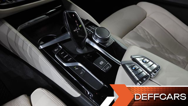 BMW 5-SERIES 530i xDrive M Sport Package Plus купить на сайте DeffCars