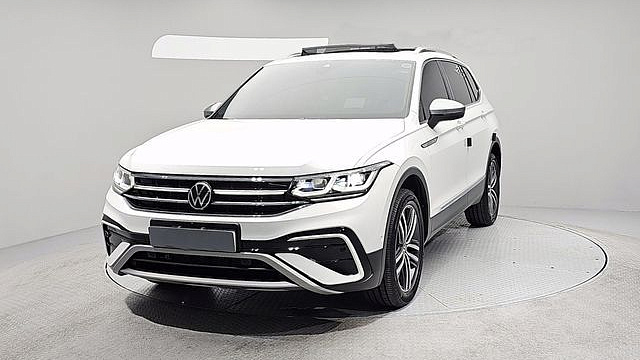 Volkswagen TIGUAN 2.0 TSI Prestige купить на сайте DeffCars