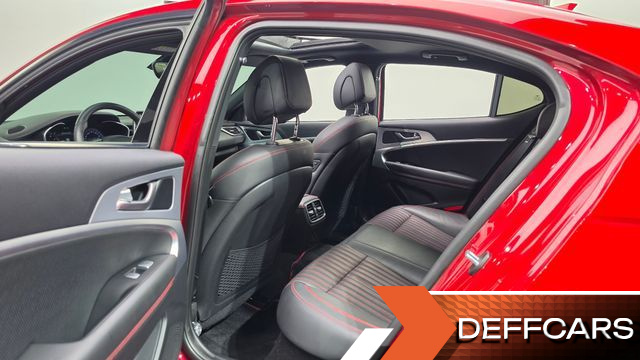 Genesis G70 2.0T Sport Package купить на сайте DeffCars