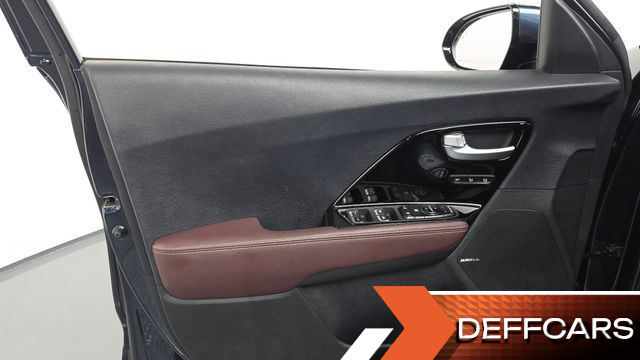 Kia NIRO 1.6 HEV Noblesse Special купить на сайте DeffCars