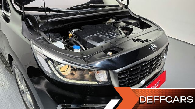 Kia CARNIVAL 9-Seater Prstige купить на сайте DeffCars