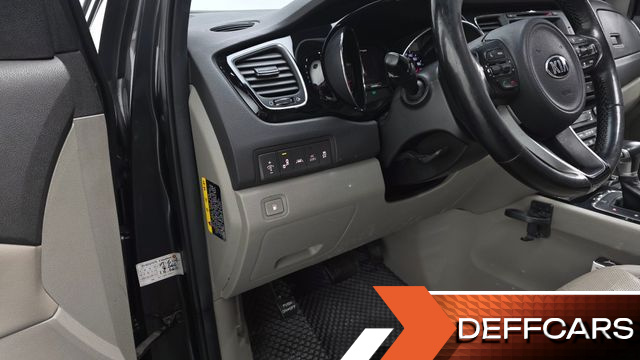Kia CARNIVAL 9-seater Noblesse купить на сайте DeffCars