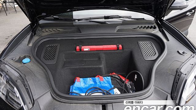 Porsche MACAN 4S купить на сайте DeffCars