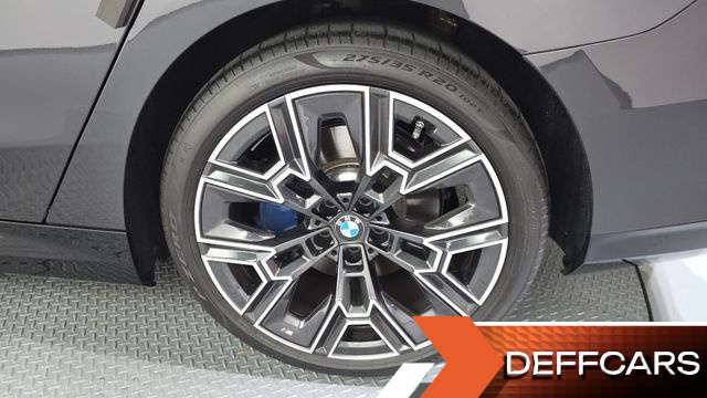 BMW 5-SERIES 530e xDrive M Sport купить на сайте DeffCars