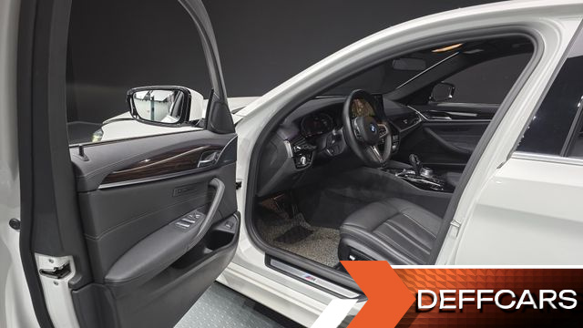 BMW 5-SERIES 520i M Sport купить на сайте DeffCars