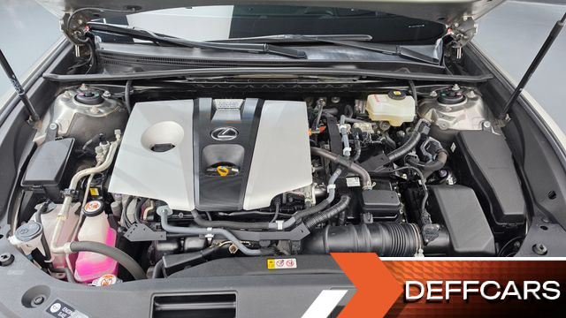 Lexus ES Executive купить на сайте DeffCars