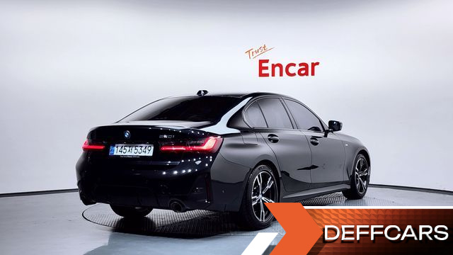 BMW 3-SERIES 320i M Sport купить на сайте DeffCars