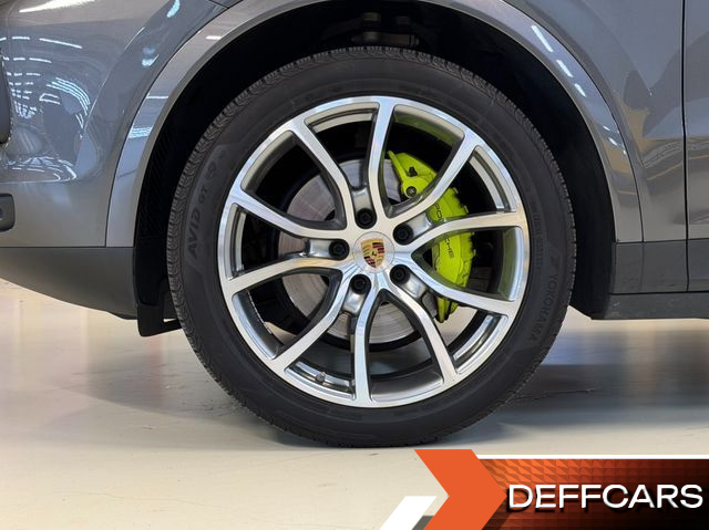Porsche CAYENNE 3.0 S E-Hybrid Coupe купить на сайте DeffCars